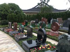 艺术墓碑：展现生命的故事，，，，，，转达永恒的情绪