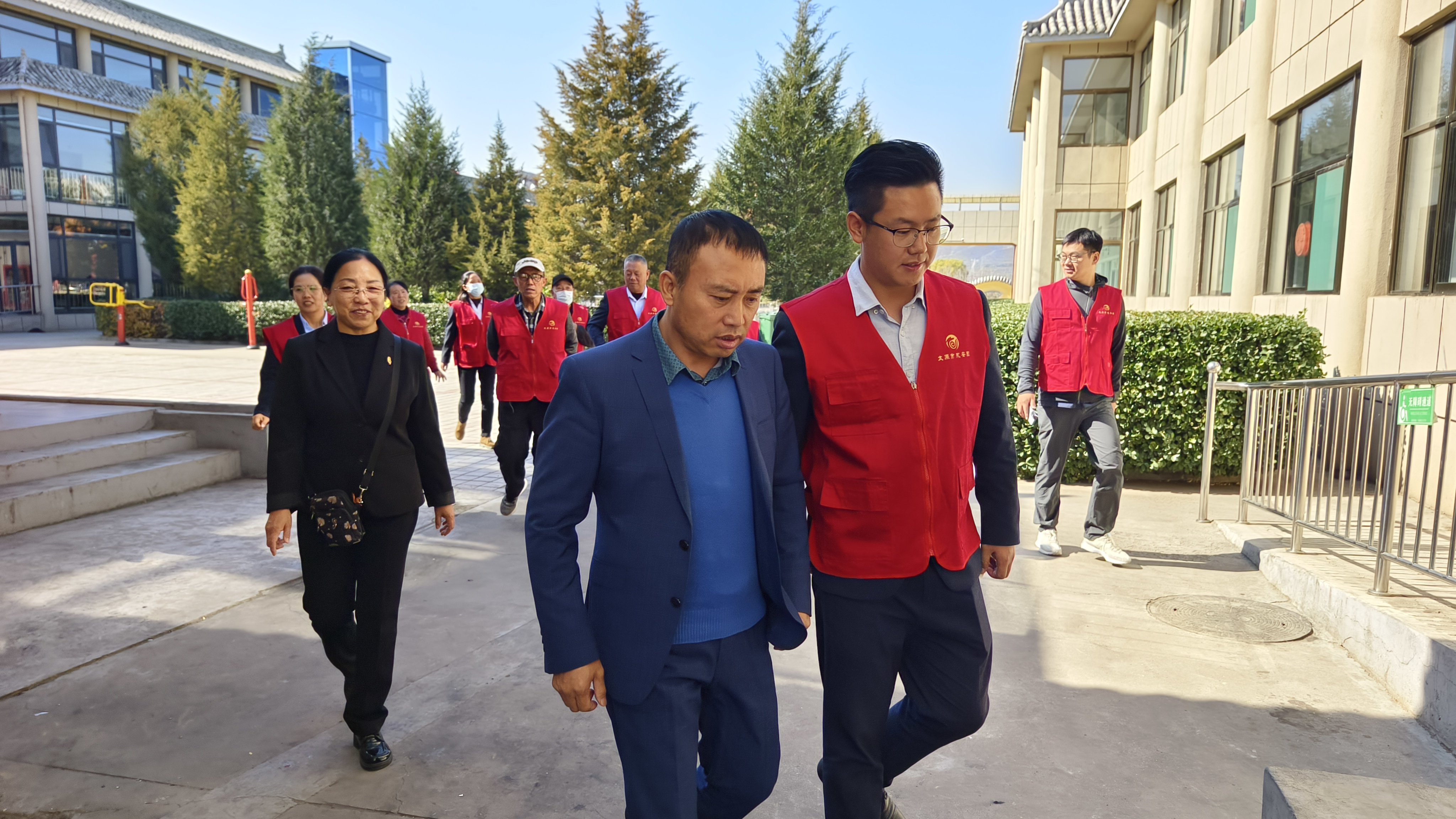 佳节又重阳，，，，，，ag真人国际送温暖