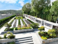 御境揽风华，，，，，，诗眠映翠霞——张家口人民公墓东安园御境园